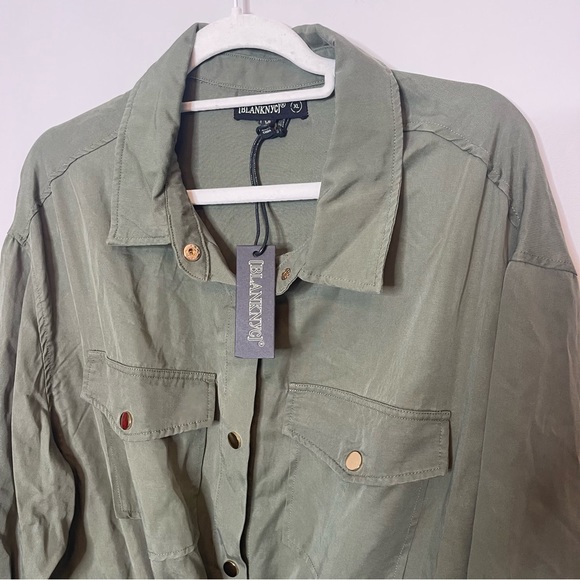 New Blank NYC GOOD and PLENTY GREEN SNAP FRONT BELTED DRESS XL - Picture 6 of 8